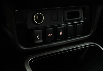 Подержанный автомобиль Mitsubishi Outlander 2019 года (18 фото)