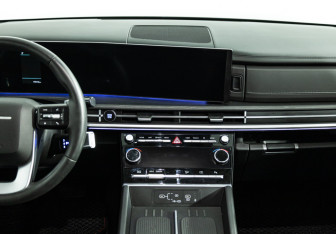 Подержанный автомобиль Hyundai Santa Fe 2024 года (14 фото)