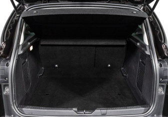 Подержанный автомобиль Renault Kaptur 2016 года (15 фото)