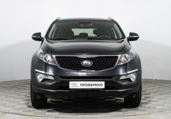 Подержанный автомобиль Kia Sportage 2014 года (2 фото)