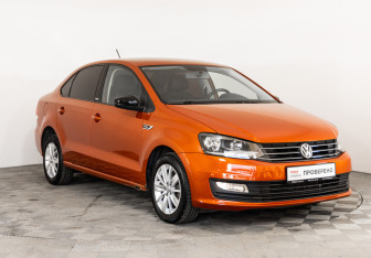 Подержанный автомобиль Volkswagen Polo Sedan 2017 года (3 фото)