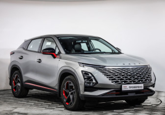 Подержанный автомобиль Omoda C5 2023 года (3 фото)