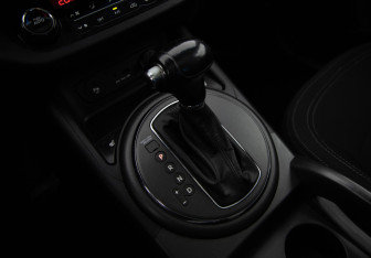 Подержанный автомобиль Kia Sportage 2013 года (15 фото)