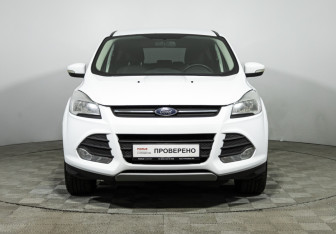 Подержанный автомобиль Ford Kuga 2016 года (2 фото)