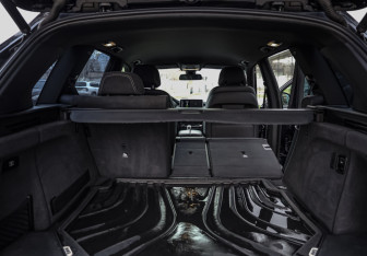 Подержанный автомобиль BMW X5 2017 года (30 фото)