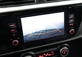 Подержанный автомобиль Kia Rio Sedan 2021 года (17 фото)