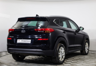 Подержанный автомобиль Hyundai Tucson 2019 года (3 фото)