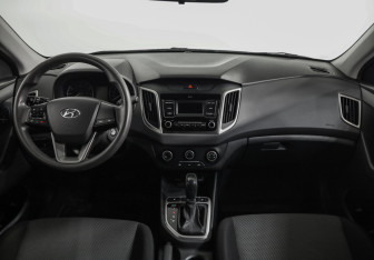 Подержанный автомобиль Hyundai Creta 2020 года (10 фото)