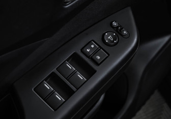 Подержанный автомобиль Honda CR-V 2015 года (26 фото)