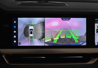 Подержанный автомобиль Geely Monjaro 2023 года (15 фото)