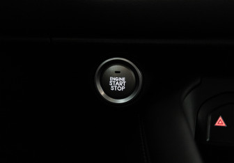 Подержанный автомобиль Haval F7 2021 года (18 фото)