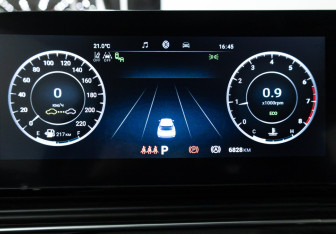 Подержанный автомобиль Omoda C5 2024 года (12 фото)