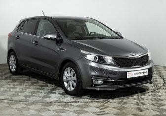 Подержанный автомобиль Kia Rio Hatchback 2017 года (3 фото)