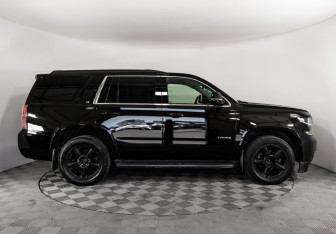 Подержанный автомобиль Chevrolet Tahoe 2018 года (4 фото)