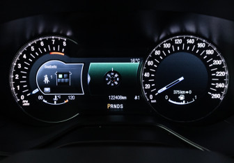 Подержанный автомобиль Ford Mondeo Sedan 2016 года (12 фото)