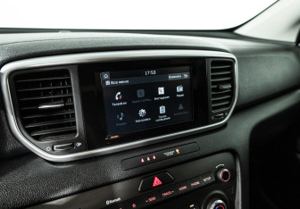 Подержанный автомобиль Kia Sportage 2019 года (16 фото)