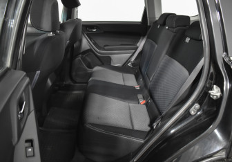 Подержанный автомобиль Subaru Forester Suv 2015 года (11 фото)