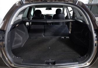 Подержанный автомобиль Kia Ceed Wagon 2017 года (27 фото)