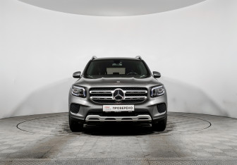 Подержанный автомобиль Mercedes-Benz GLB 2020 года (2 фото)