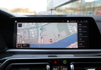 Подержанный автомобиль BMW X6 2020 года (24 фото)