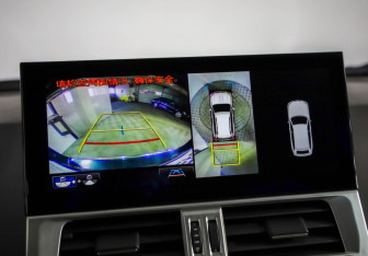 Подержанный автомобиль Toyota Land Cruiser Prado 2018 года (18 фото)