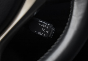 Подержанный автомобиль Lexus RX 2014 года (16 фото)