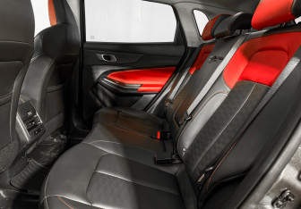 Подержанный автомобиль Changan CS55PLUS 2023 года (13 фото)