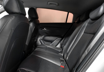 Подержанный автомобиль Kia Rio Hatchback 2021 года (12 фото)