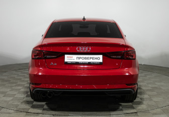 Подержанный автомобиль Audi A3 Sedan 2020 года (6 фото)