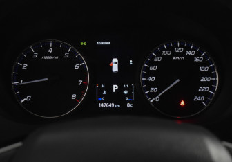 Подержанный автомобиль Mitsubishi Outlander 2017 года (25 фото)