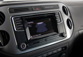 Подержанный автомобиль Volkswagen Tiguan 2015 года (19 фото)