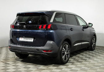 Подержанный автомобиль Peugeot 5008 Suv 2018 года (5 фото)