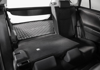 Подержанный автомобиль Toyota RAV4 2020 года (25 фото)
