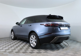 Подержанный автомобиль Land Rover Range Rover Velar 2019 года (8 фото)