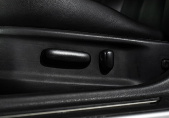 Подержанный автомобиль Toyota Camry Sedan 2010 года (17 фото)