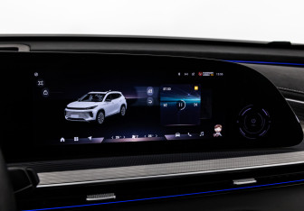 Подержанный автомобиль Exeed TXL 2023 года (17 фото)