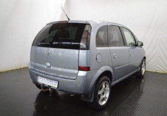 Подержанный автомобиль Opel Meriva 2007 года (5 фото)
