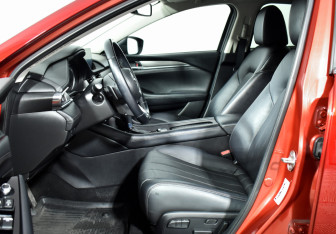 Подержанный автомобиль Mazda 6 Sedan 2019 года (10 фото)
