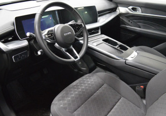 Подержанный автомобиль Haval F7 2024 года (10 фото)