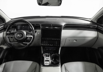 Подержанный автомобиль Hyundai Tucson 2021 года (10 фото)