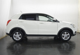 Подержанный автомобиль SsangYong Actyon 2011 года (4 фото)