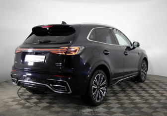 Подержанный автомобиль Hongqi HS5 2023 года (5 фото)