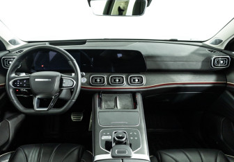 Подержанный автомобиль Jaecoo J8 2024 года (12 фото)