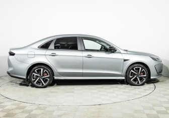 Подержанный автомобиль Kaiyi E5 2023 года (4 фото)