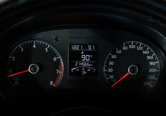 Подержанный автомобиль Volkswagen Polo Sedan 2019 года (19 фото)