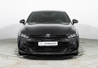 Подержанный автомобиль Kia K5 2020 года (2 фото)