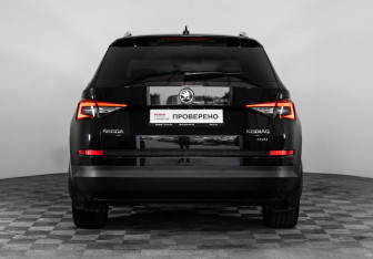 Подержанный автомобиль Skoda Kodiaq 2017 года (7 фото)
