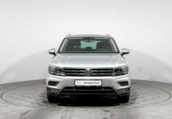 Подержанный автомобиль Volkswagen Tiguan 2017 года (2 фото)