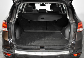 Подержанный автомобиль DongFeng AX7 2017 года (20 фото)