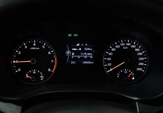 Подержанный автомобиль Kia Optima Sedan 2017 года (12 фото)